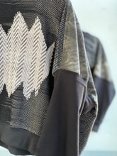 Load image into Gallery viewer, Hand-Woven Pullover Inlay Black &amp; Black