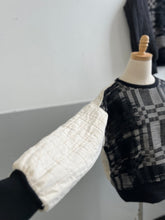 Load image into Gallery viewer, Hand-Woven Sweater Graphite Ecru