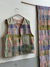 Load image into Gallery viewer, Handwoven Vest Crayon