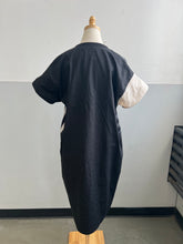 Load image into Gallery viewer, Four-Sided Handwoven V-neck Dress