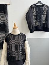 Load image into Gallery viewer, Hand-Woven Sweater Graphite Black