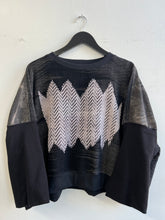 Load image into Gallery viewer, Hand-Woven Pullover Inlay Black &amp; Ecru