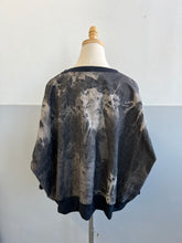 Load image into Gallery viewer, Hand-Woven Pullover Inlay Black &amp; Black