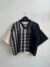 Load image into Gallery viewer, Four-Sided Handwoven V-neck Blouse Ecru