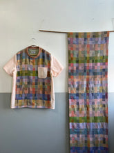 Load image into Gallery viewer, Handwoven Pullover Crayon Unisex