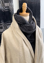 Load image into Gallery viewer, Handwoven &amp; dyed Scarf Ombré Onyx