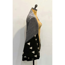 Load image into Gallery viewer, Hideaway Cardigan Triangle Black