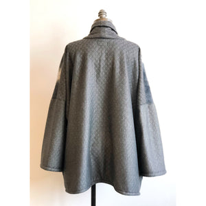 Shibori-dyed & Quilted Fabric Kimono Coat Gray