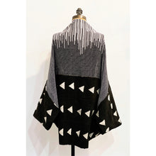 Load image into Gallery viewer, Hideaway Cardigan Triangle Black