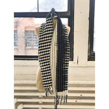 Load image into Gallery viewer, Asymmetry Hound’s Tooth Pattern Scarf