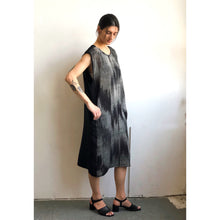 Load image into Gallery viewer, Handwoven Tie-dyed  Dress Black